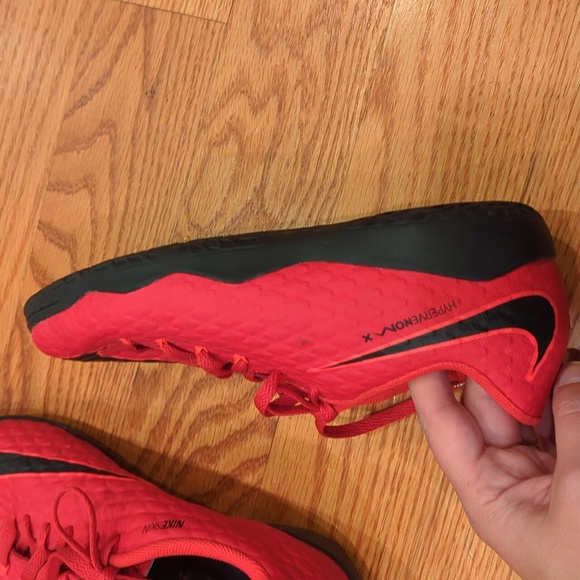 NikeSkin hypervenom turf sneakers - Picture 6 of 7
